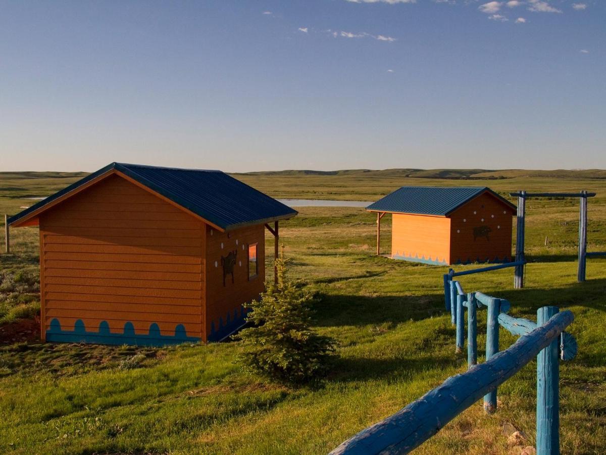 Lodgepole Gallery Browning Exterior photo